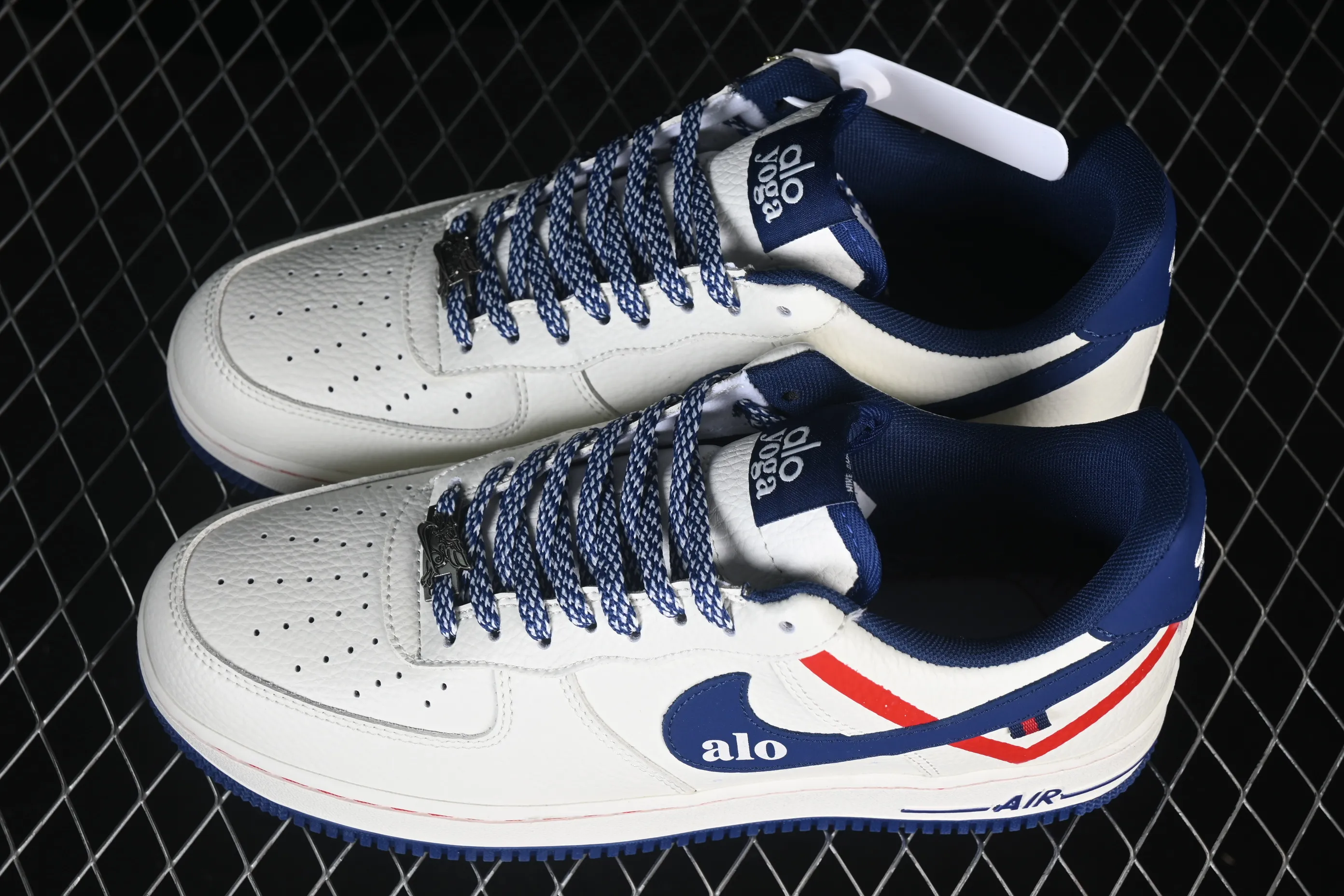 All categories Nk Air Force 1 Air Force series Nk Air Force 1 Low Air Force low top Nike Air Force 1'07 Low joint milk white red blue Air Force 1 low top casual sneakers XY9025-011